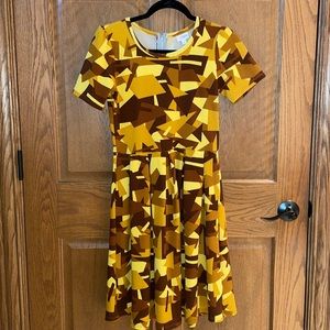 LuLaRoe Amelia dress with pockets - Size S